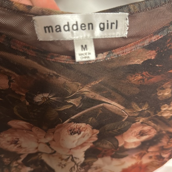 Vintage look Steve Madden mesh shirt double lined mesh - Picture 3 of 3